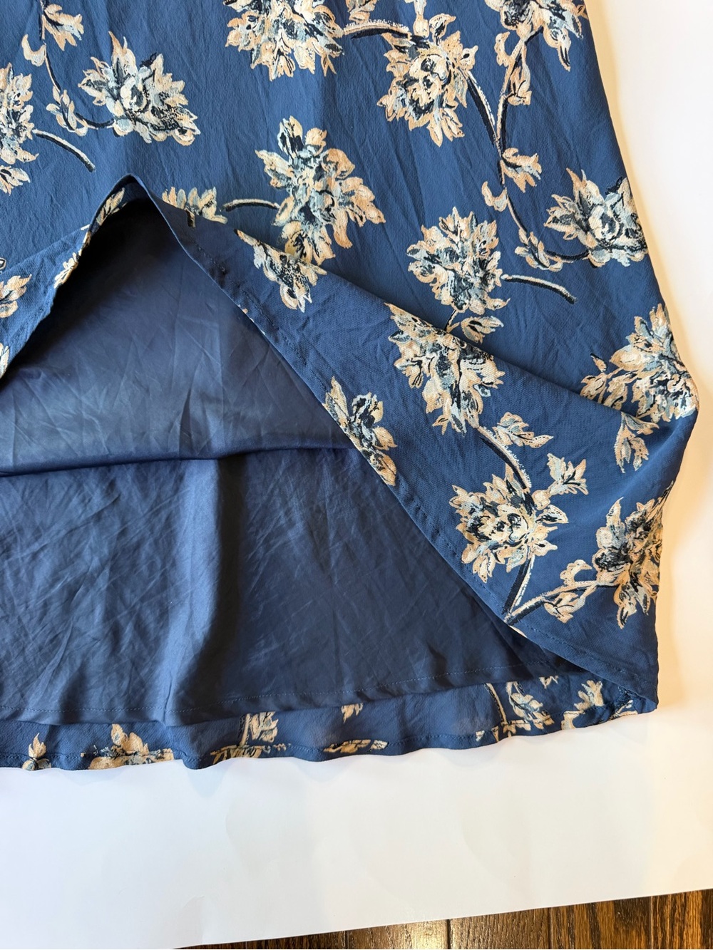 Eddie Bauer Navy Floral Skirt - Picture 4 of 7